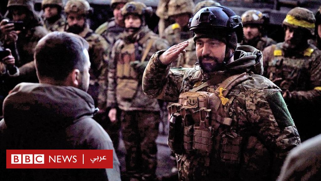 روسيا-وأوكرانيا:-زيلينسكي-يزور-مدينة-باخموت-التي-شهدت-أشرس-المعارك-مع-القوات-الروسية