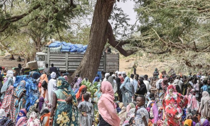 فر آلاف السودانيين إلى دول الجوار Getty Images