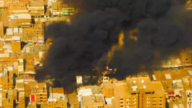 حرائق مستمرة في سوق امدرمان بسبب الاشتباكات بين الجيش والدعم السريع