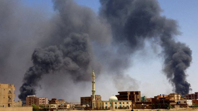 اشتباكات-السودان:-استمرار-البحث-عن-المفقودين-في-ظل-صعوبة-التعرف-على-الجثامين