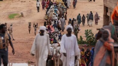 ضحايا النزاع في إقليم دارفور يفرون من السودان بحثا عن ملجأ في أدري، تشاد، رويترز