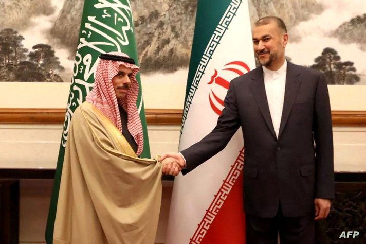 وزيرا خارجية السعودية وإيران في لقاء سابق (أرشيف)