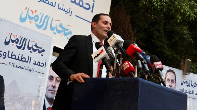 المعارض السياسي المصري أحمد طنطاوي