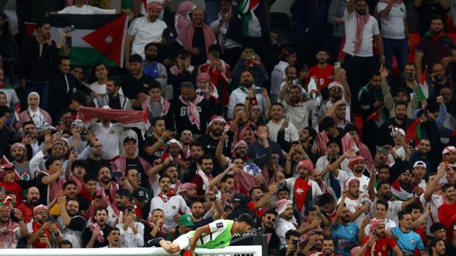 الجماهير الأردنية في قطر