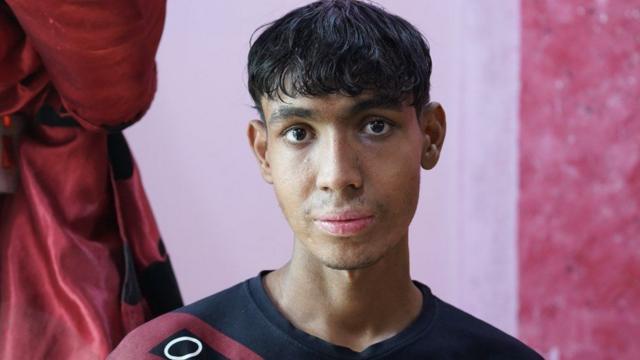 علي