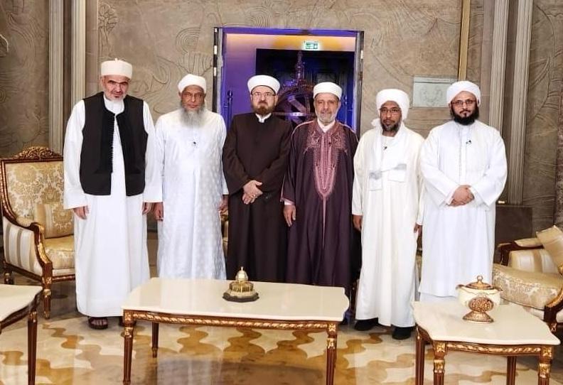 عبدالحي-يوسف-ومجموعة-من-الاخوان
